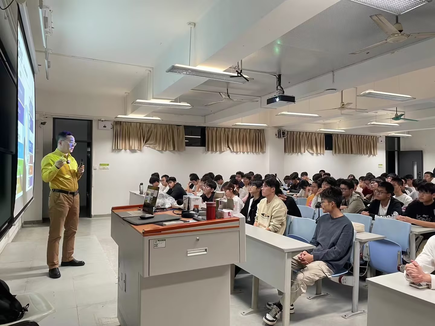 求职干货—DB旗舰科技CEO章慧谈“企业对工程师的素质要求”——2024.3.25